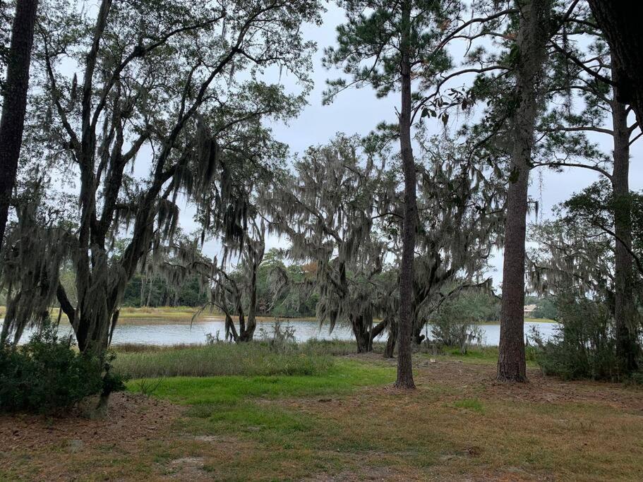 Entire Home! Waterfront And Trail-Backing! Beaufort Luaran gambar
